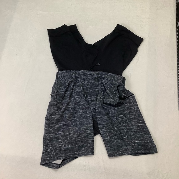 Lululemon Men’s Shorts Lined 9” Size Medium Heathered Black - Picture 5 of 8